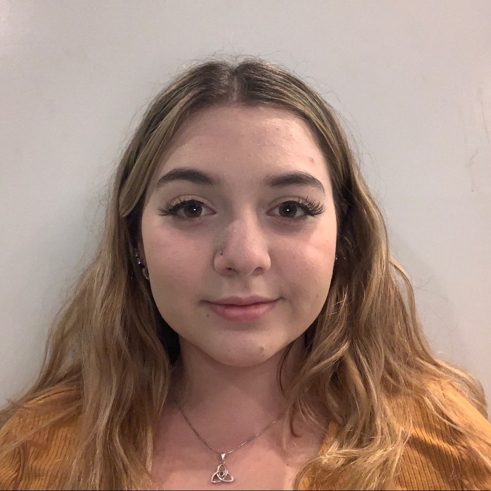 Meet your Posher, Lexi